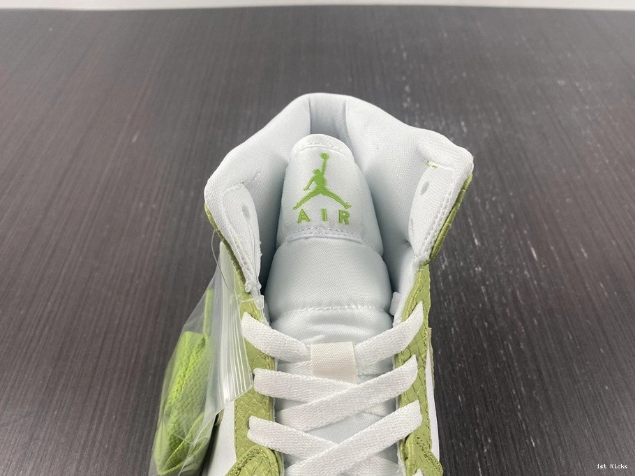 Mid - DV2959-113 Python Jordan (W) Green 1 0429
